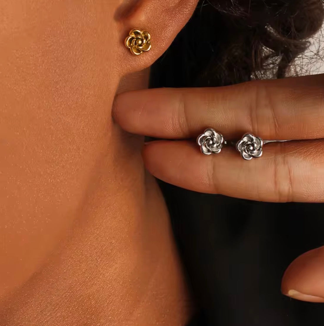 Boucles d'oreilles ROSA.