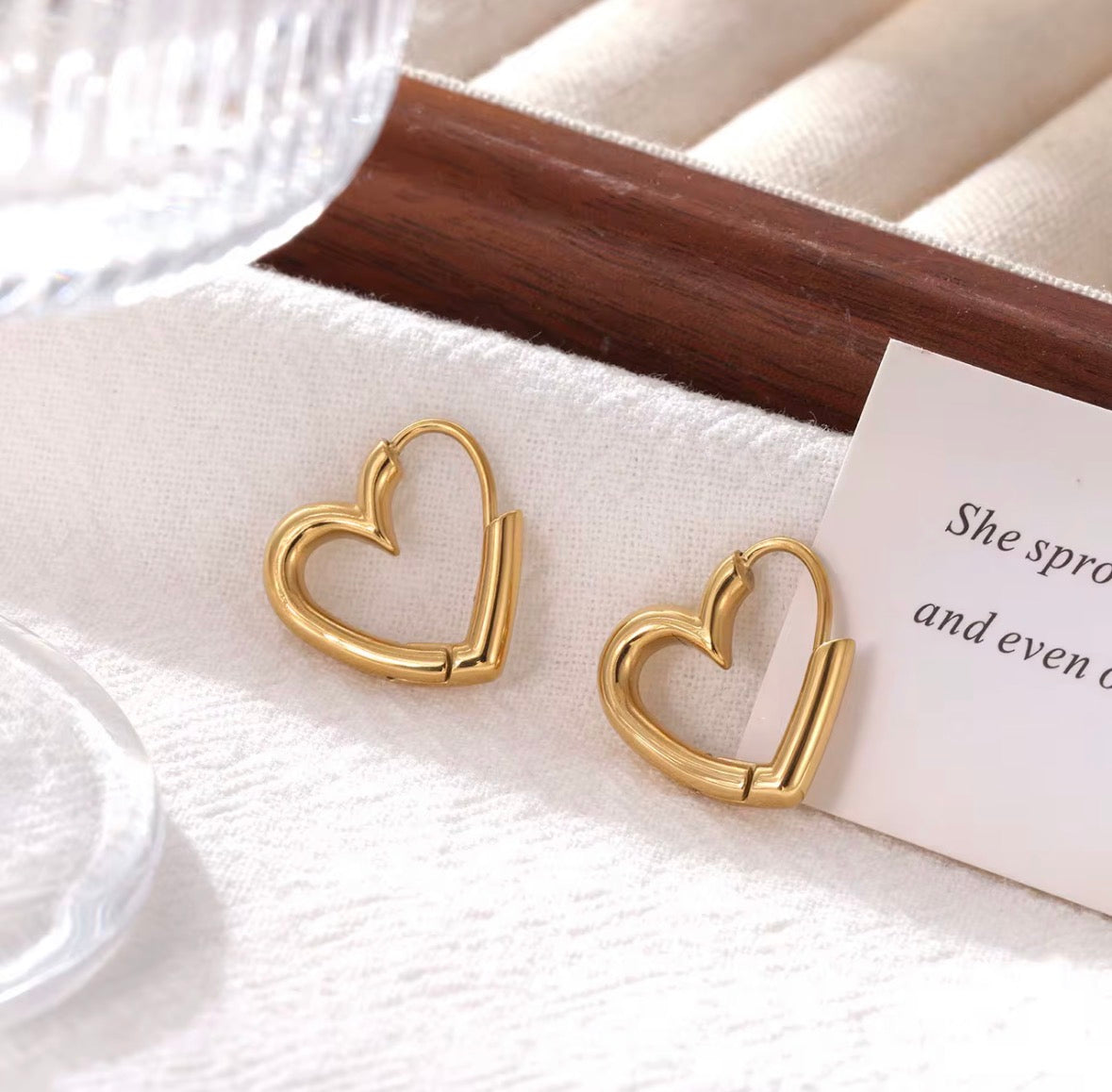 Boucles d'oreilles CLEA.