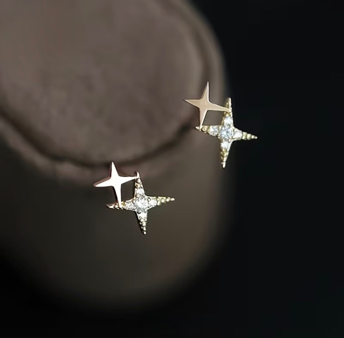 Boucles d'oreilles SORA.