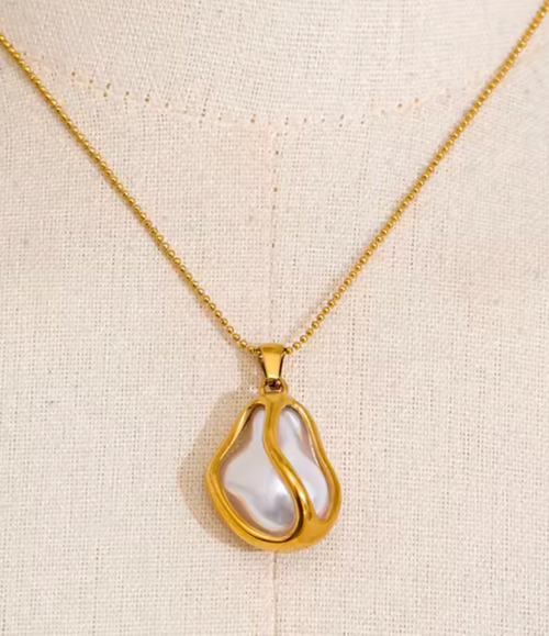 Collier MAGE.