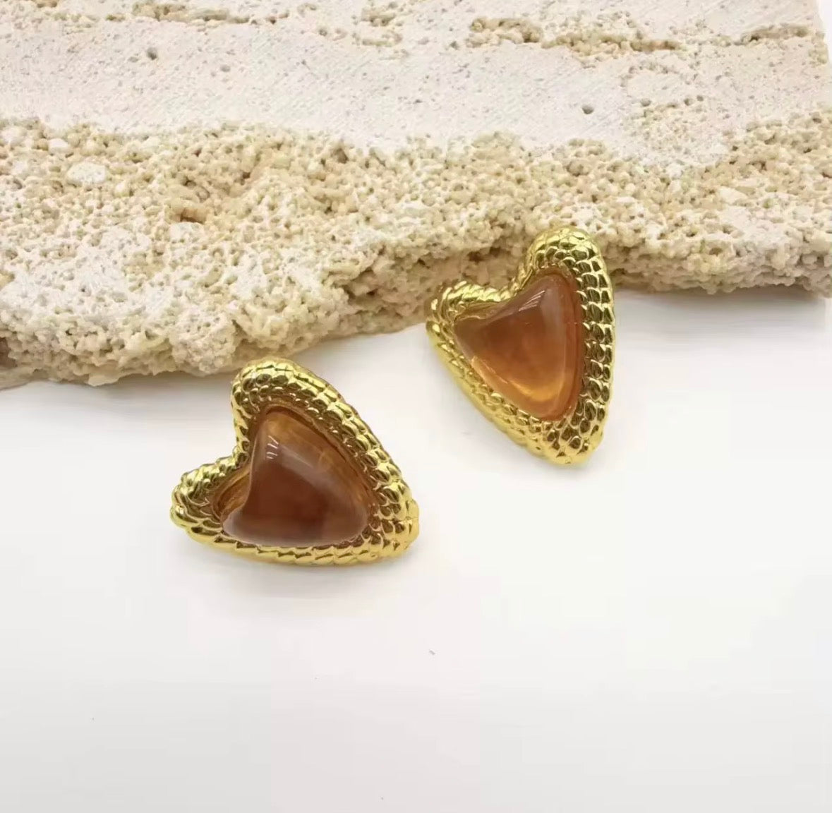 Boucles d'oreilles AMBA.